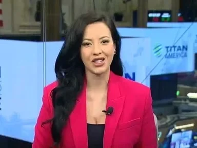 Dow's Reality Check: Small Business Saturday - Wall Street Reacts